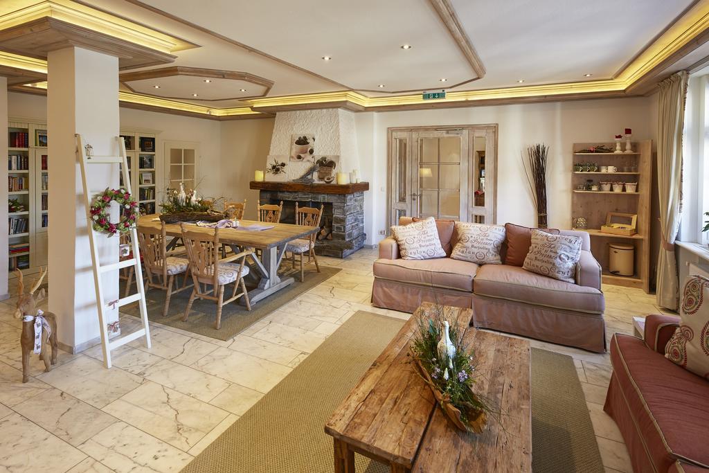 Hotel Garni Dorfkammer اولسبرغ المظهر الخارجي الصورة